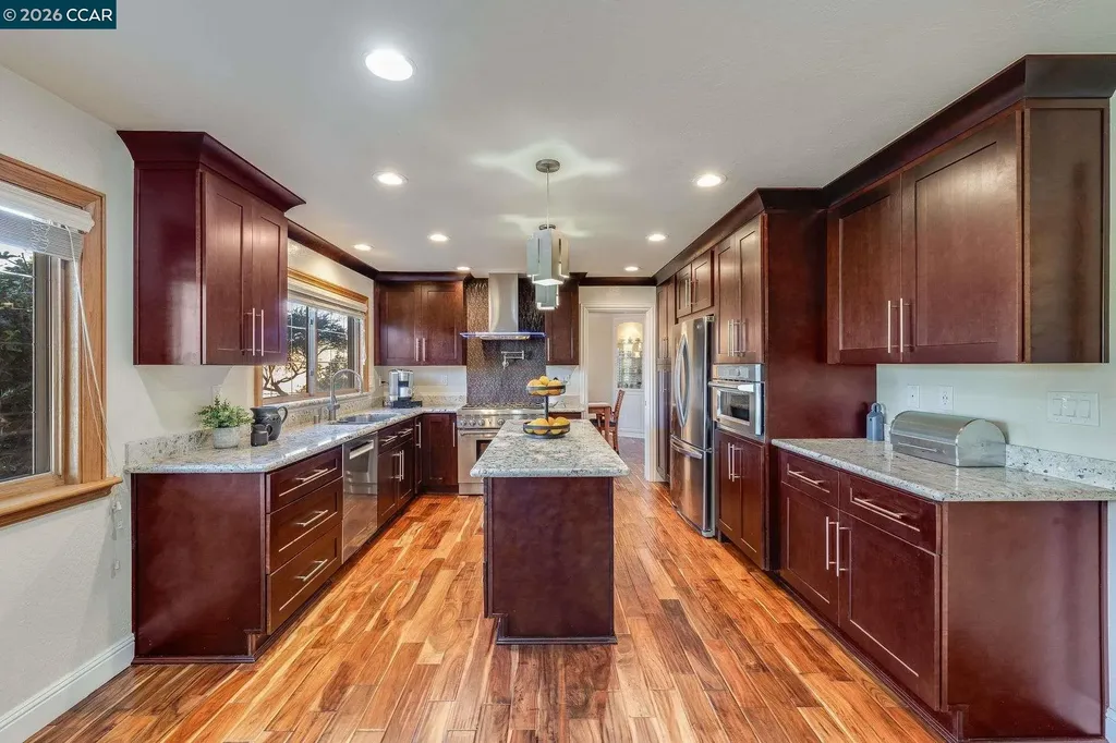 5817 Mitchell Canyon Court Clayton CA 94517