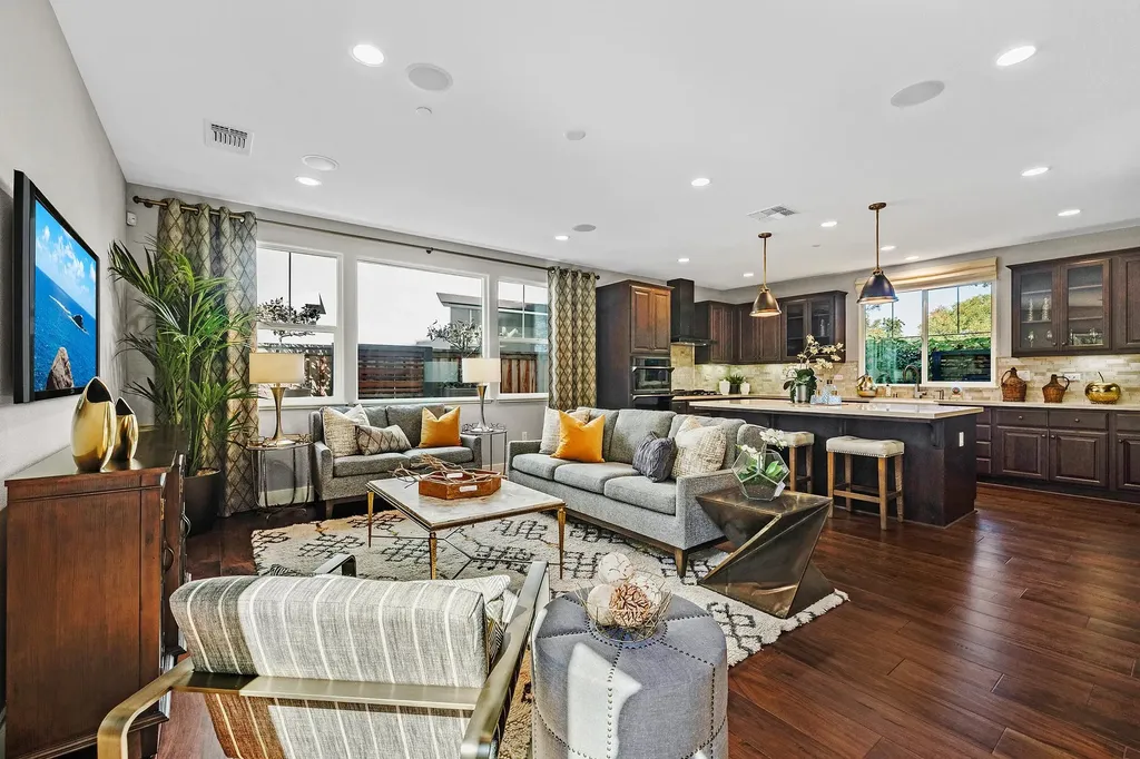 883 Barney Com Livermore CA 94551