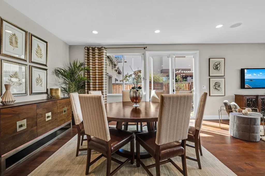 883 Barney Com Livermore CA 94551