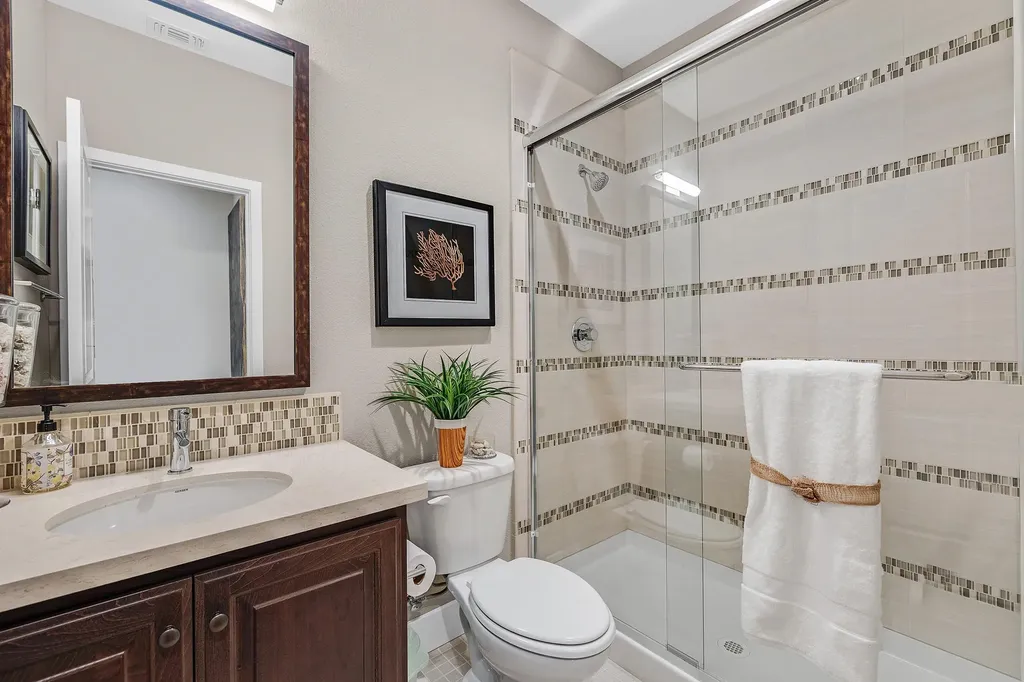 883 Barney Com Livermore CA 94551