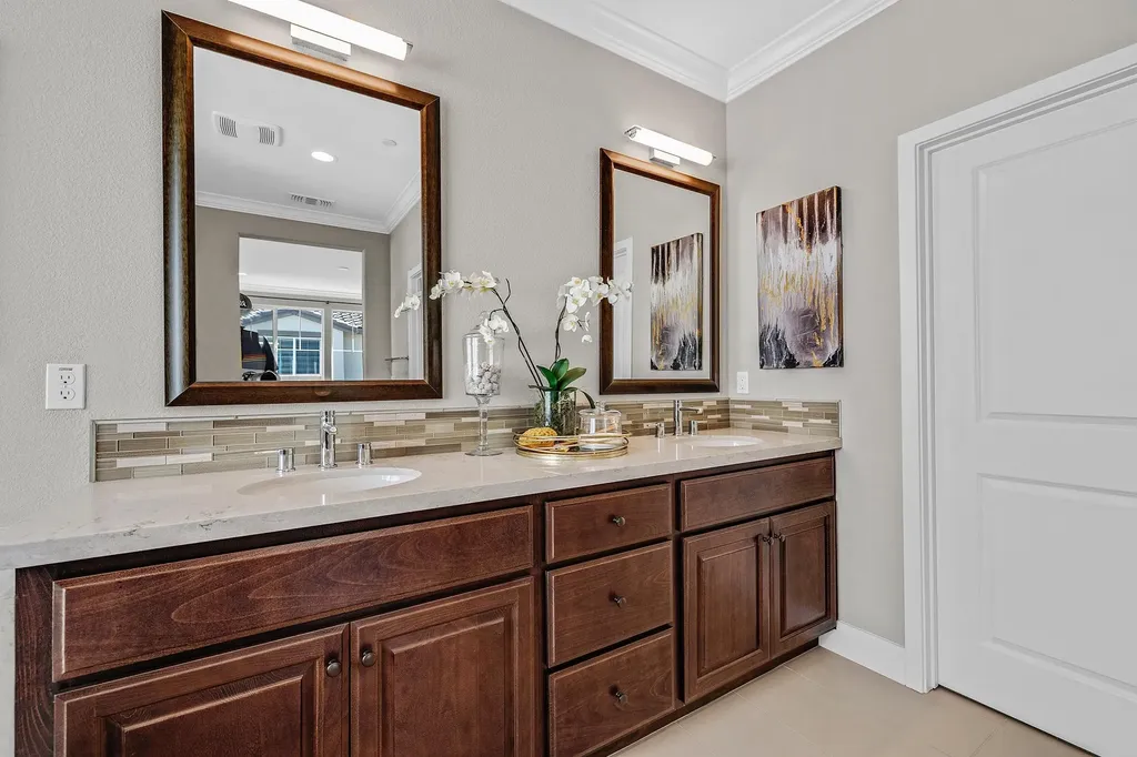 883 Barney Com Livermore CA 94551