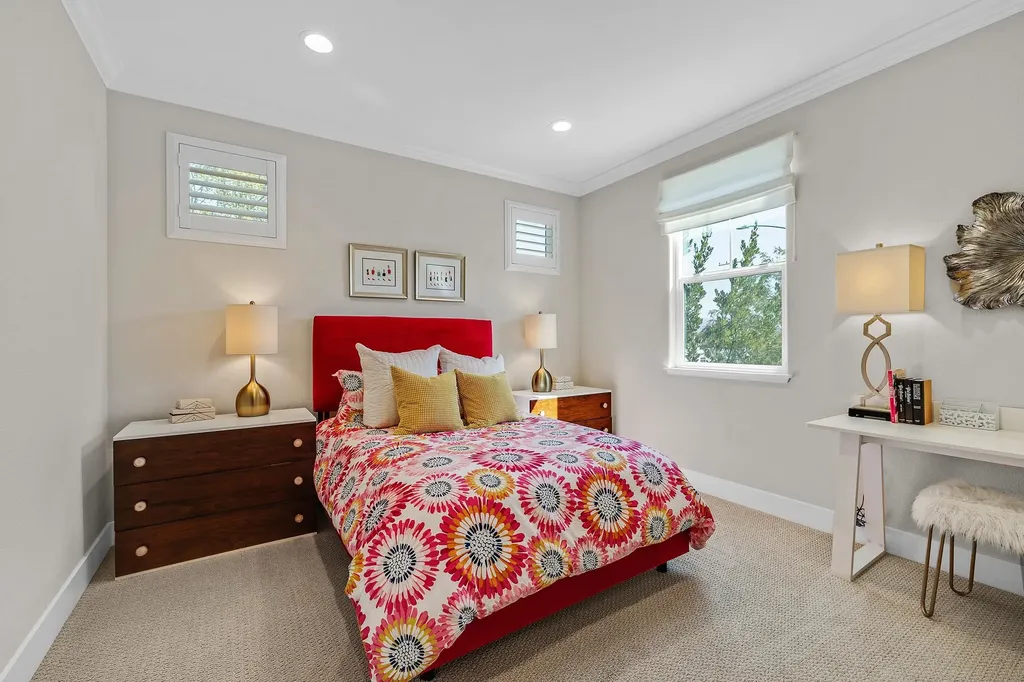 883 Barney Com Livermore CA 94551