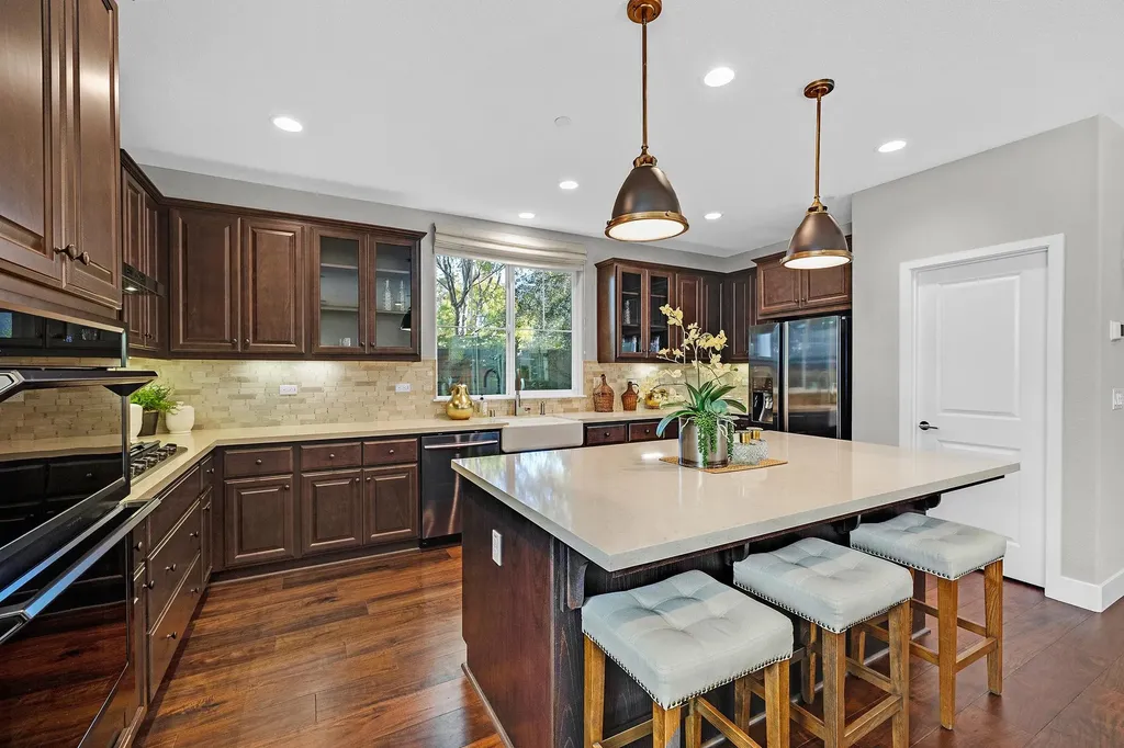 883 Barney Com Livermore CA 94551