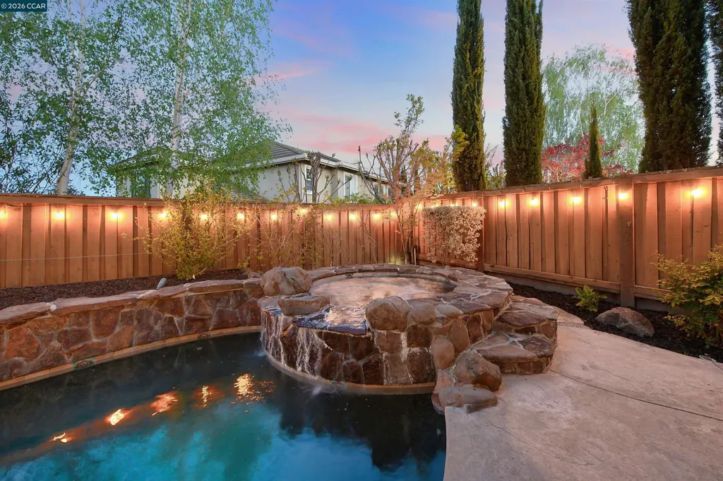 2261 Genoa Street Danville CA 94506