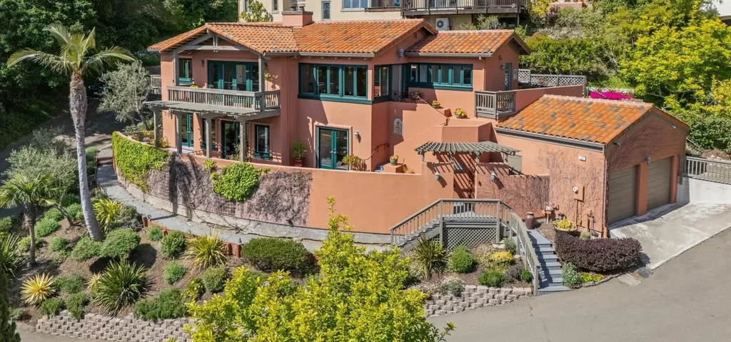 260 Alvarado Road Berkeley CA 94705