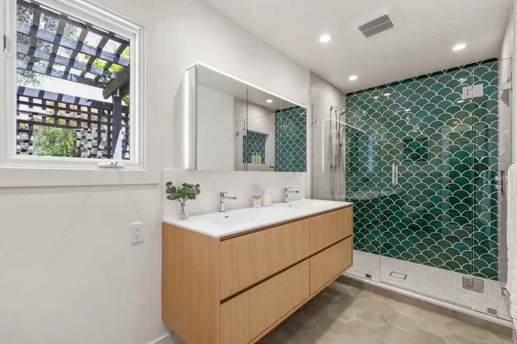 260 Alvarado Road Berkeley CA 94705