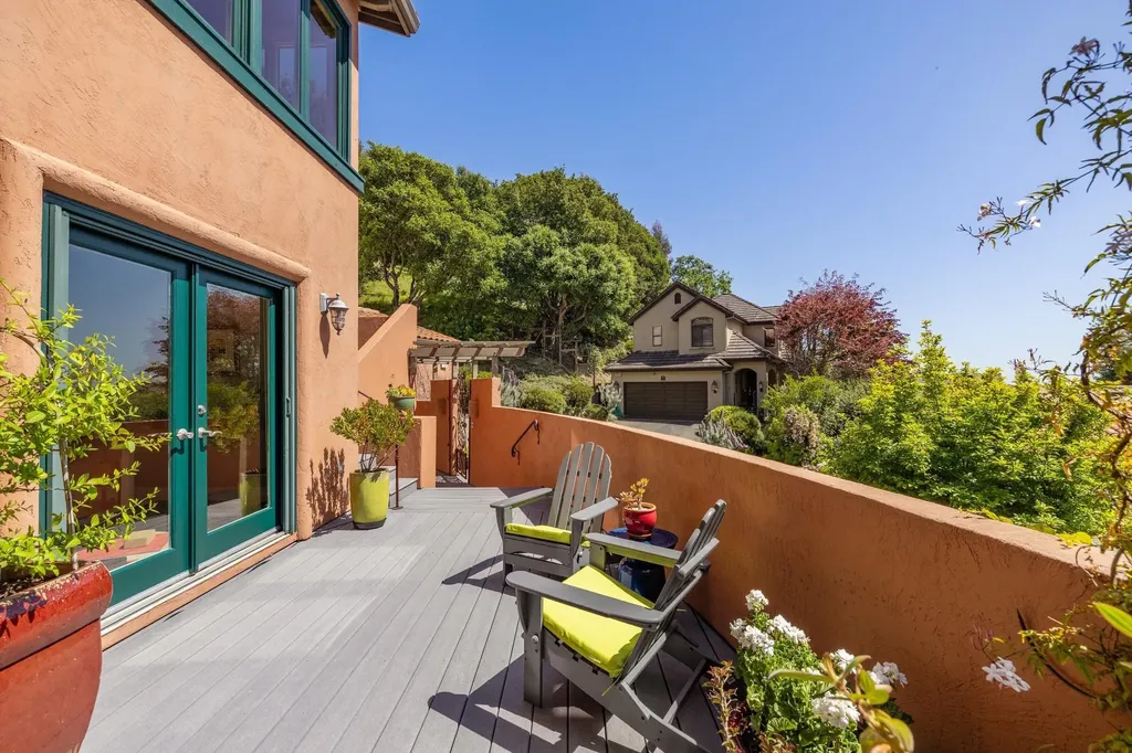 260 Alvarado Road Berkeley CA 94705