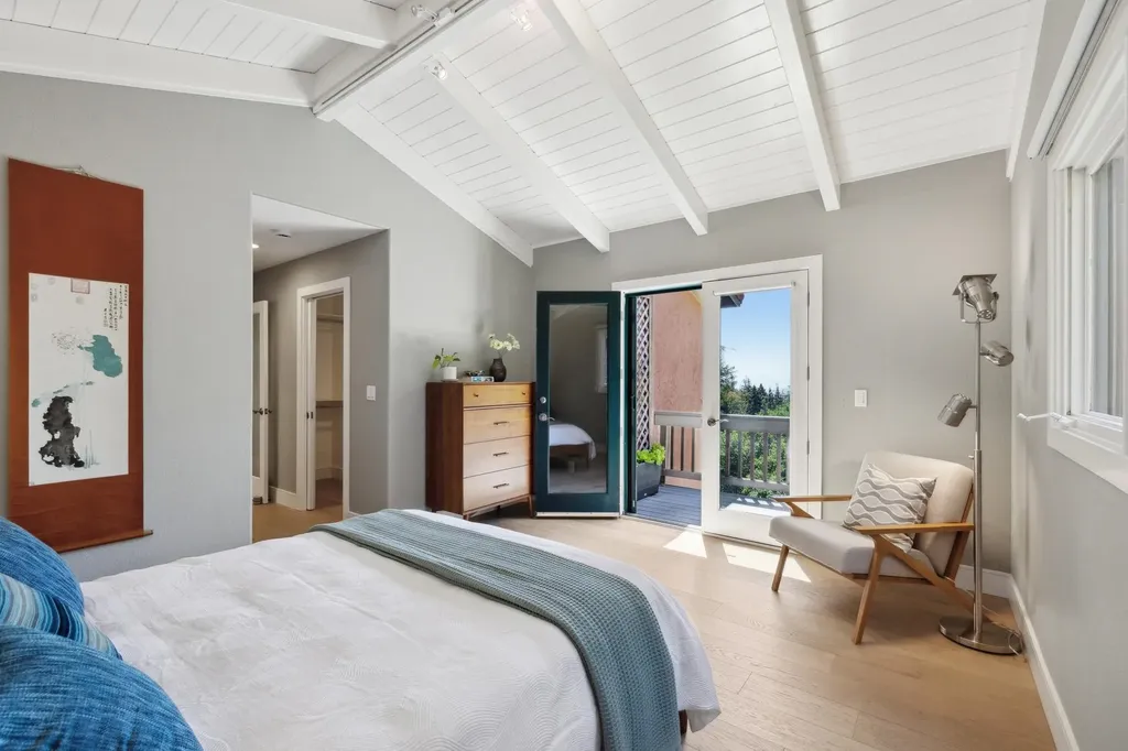 260 Alvarado Road Berkeley CA 94705