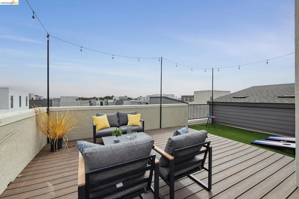1426 Seawind Drive Richmond CA 94804