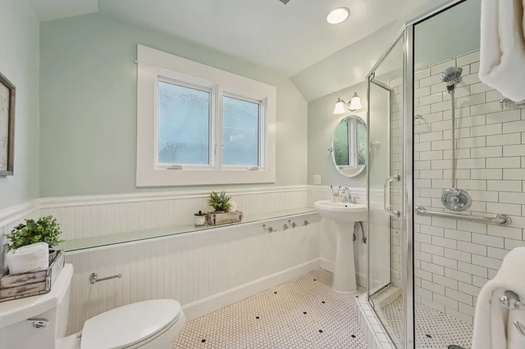 2951 Linden Avenue Berkeley CA 94705