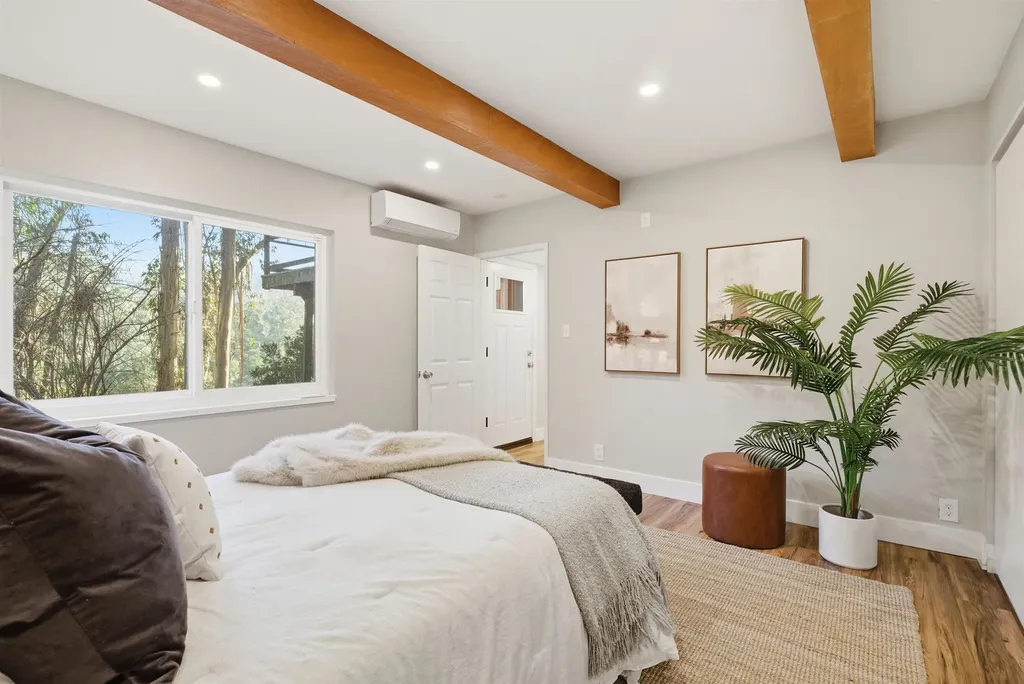 6416 Valley View Road Oakland CA 94611