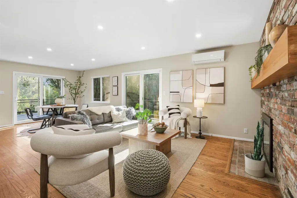 6416 Valley View Road Oakland CA 94611