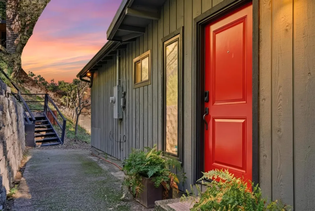 6416 Valley View Road Oakland CA 94611