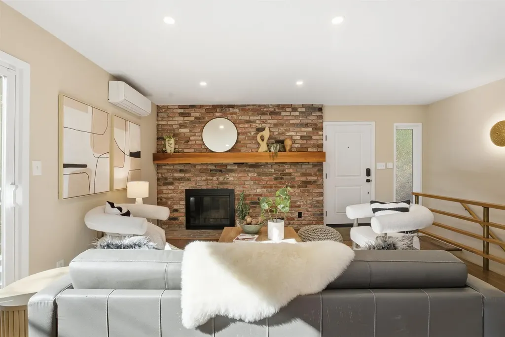 6416 Valley View Road Oakland CA 94611