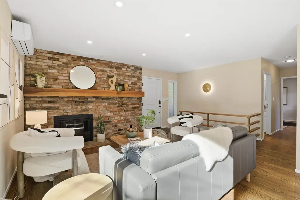 6416 Valley View Road Oakland CA 94611