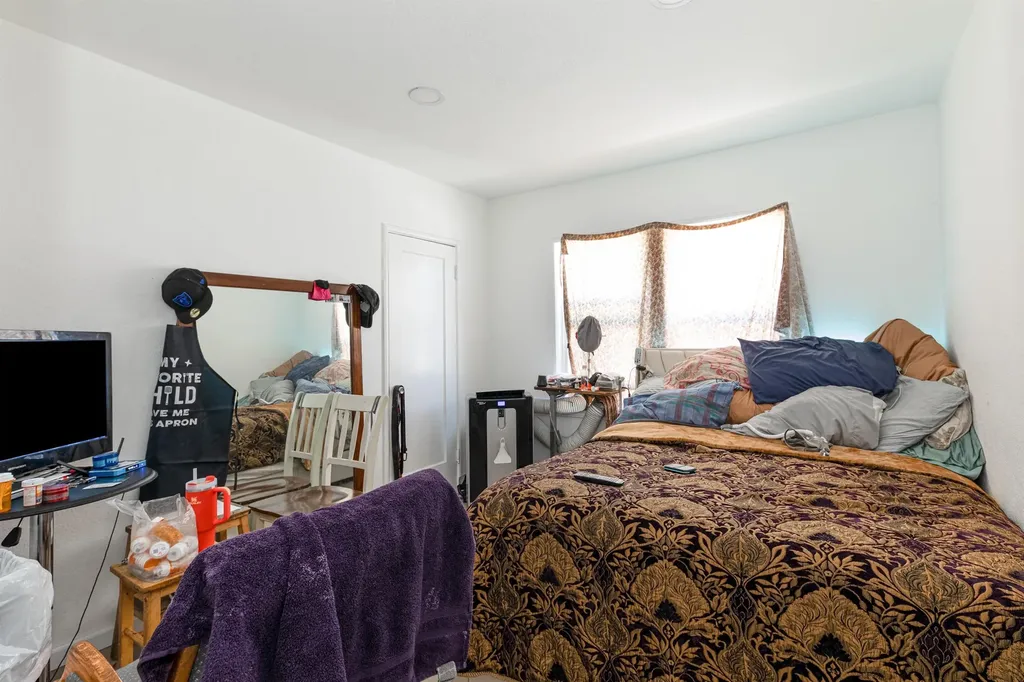 1821 74th Avenue Oakland CA 94621