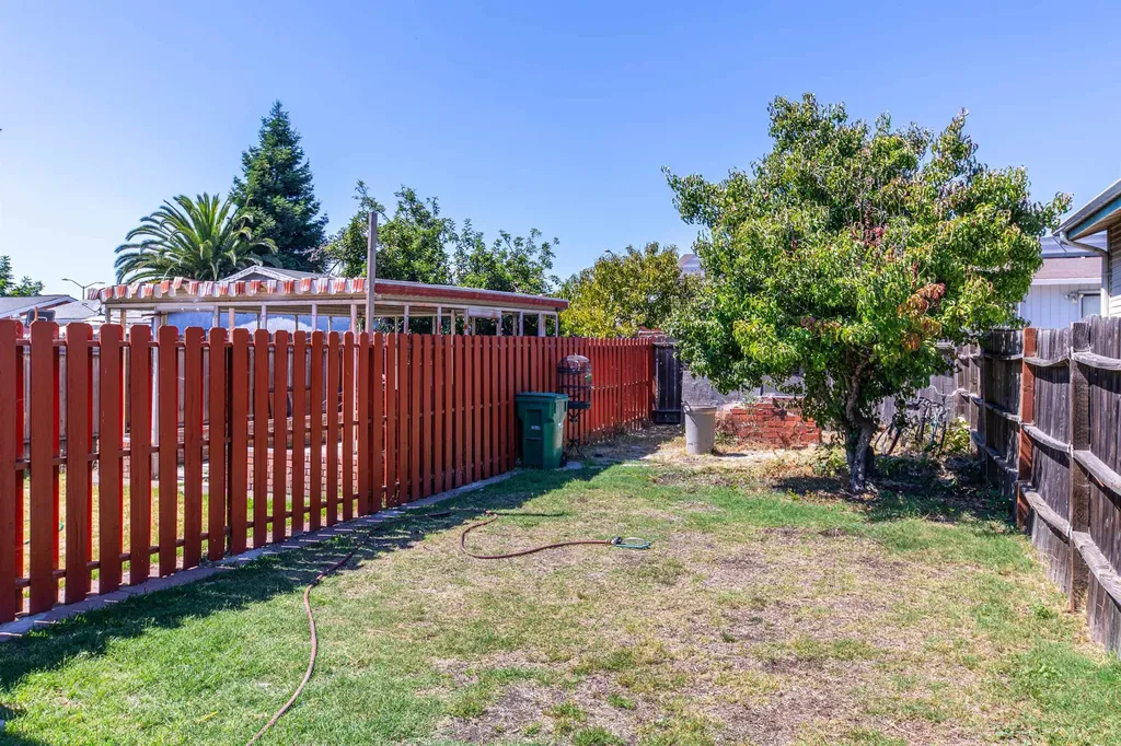 1821 74th Avenue Oakland CA 94621