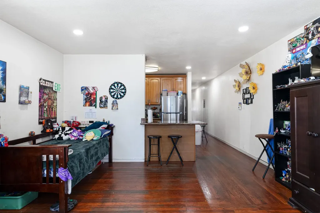 1821 74th Avenue Oakland CA 94621