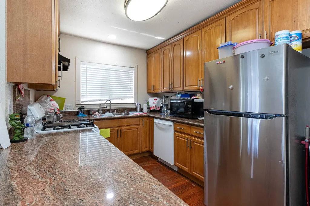 1821 74th Avenue Oakland CA 94621