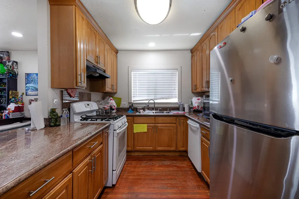 1821 74th Avenue Oakland CA 94621