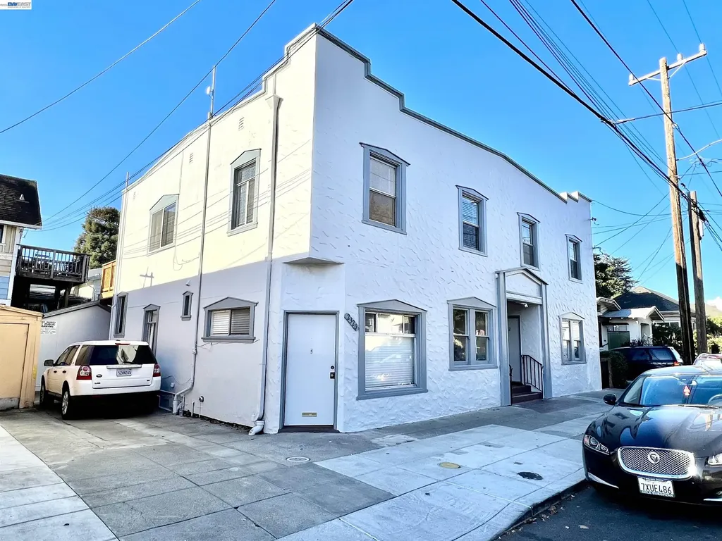 2312 San Antonio Avenue Alameda CA 94501