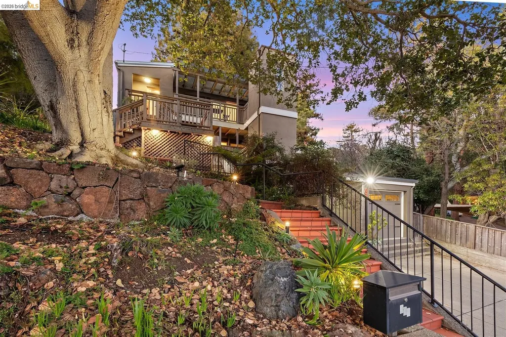 Kensington CA, 371 Ocean View Avenue