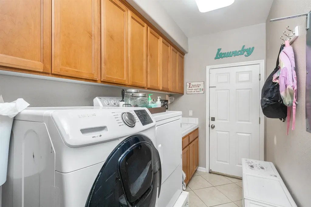 1382 Clay Court Brentwood CA 94513