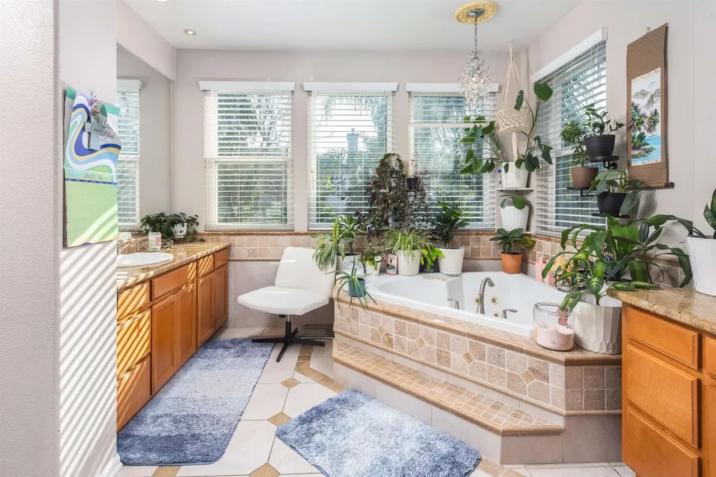 1382 Clay Court Brentwood CA 94513