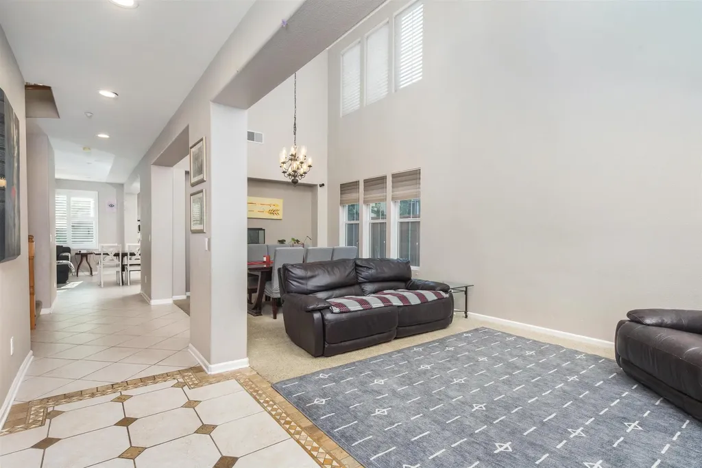 1382 Clay Court Brentwood CA 94513