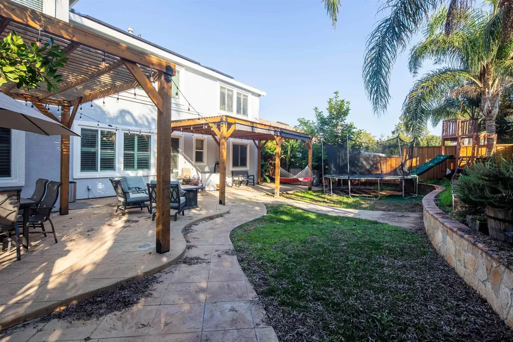 1382 Clay Court Brentwood CA 94513