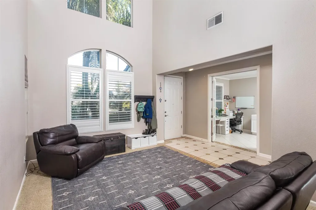 1382 Clay Court Brentwood CA 94513