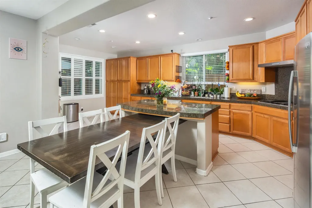 1382 Clay Court Brentwood CA 94513