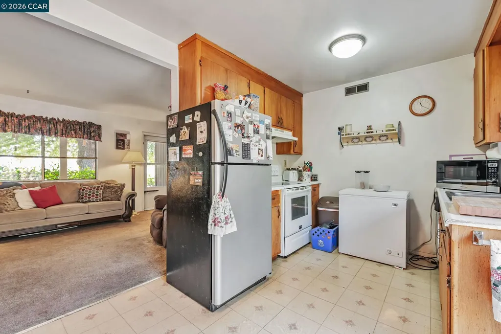 4794 Blum Road Martinez CA 94553