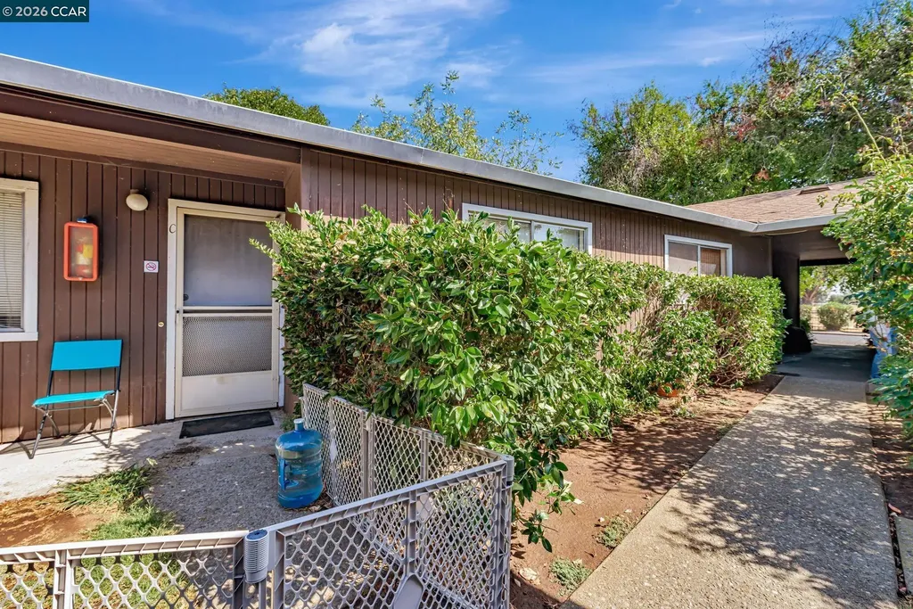 4794 Blum Road Martinez CA 94553