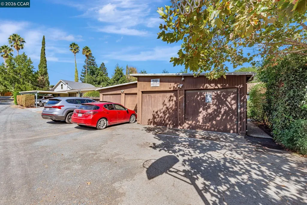 4794 Blum Road Martinez CA 94553