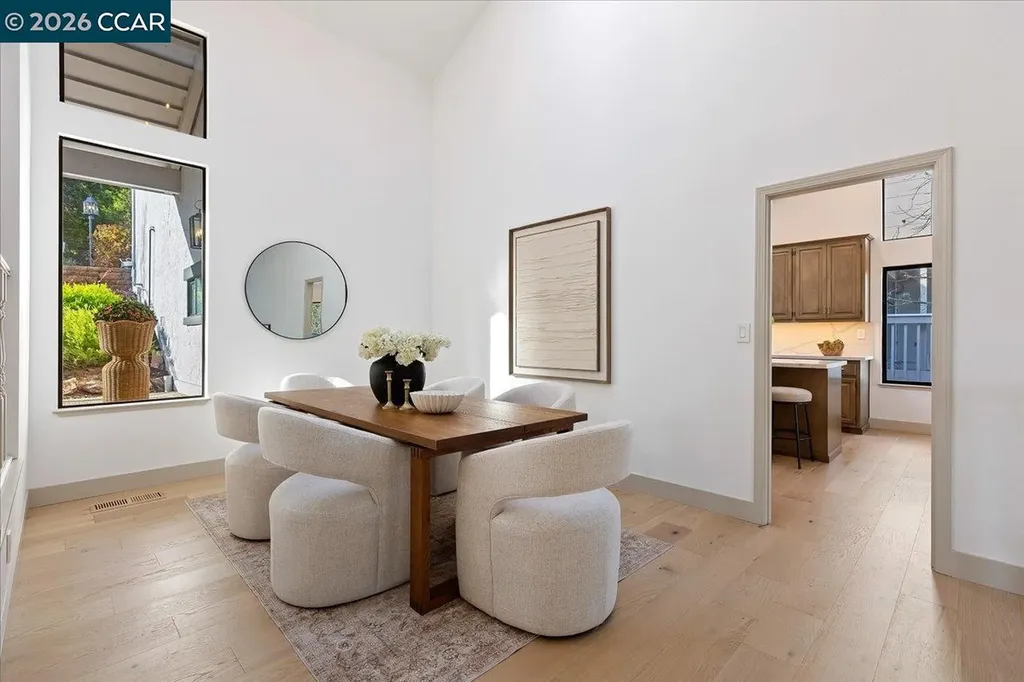 28 Tamarisk Moraga CA 94556