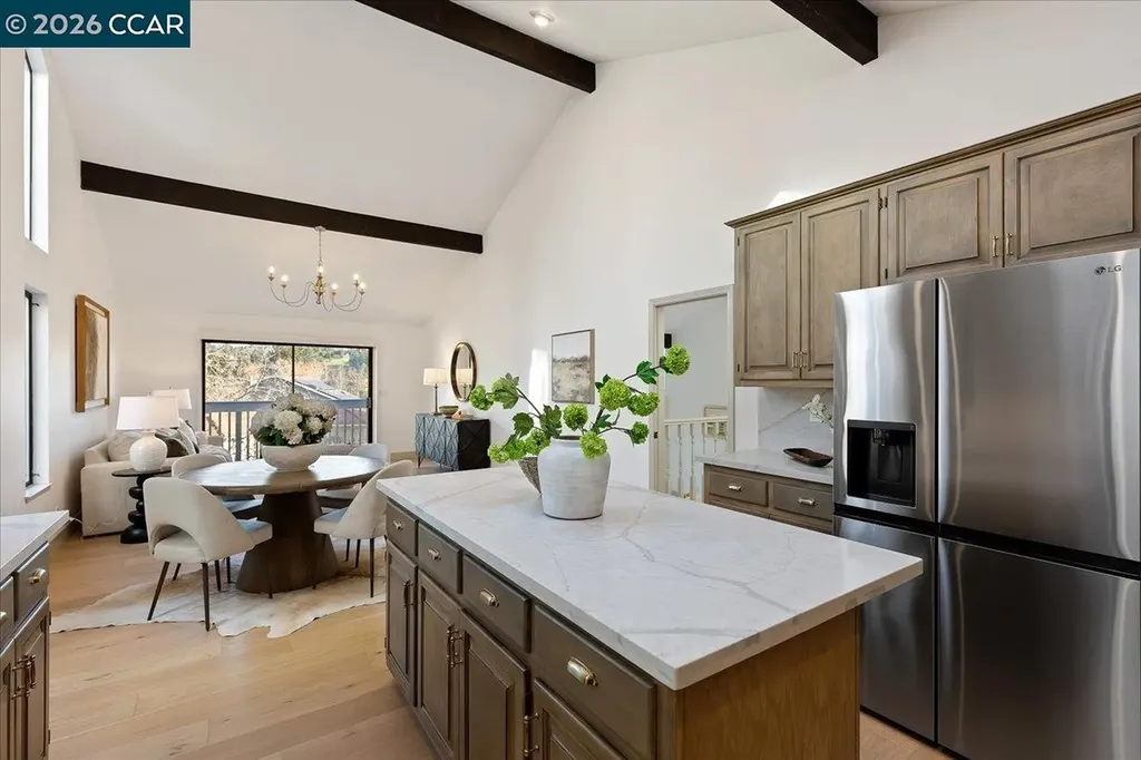 28 Tamarisk Moraga CA 94556