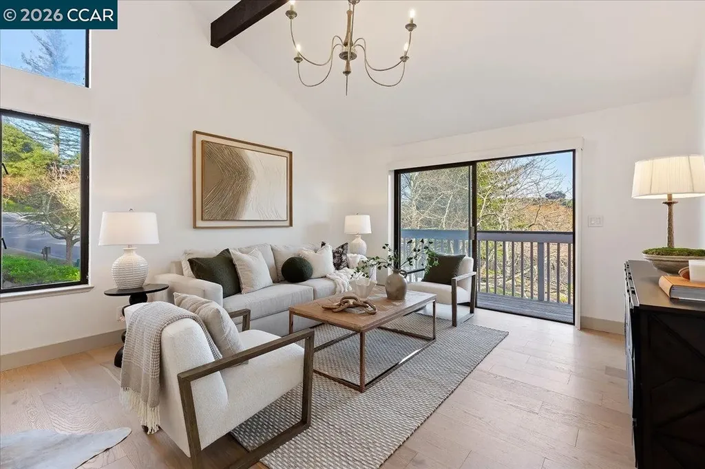 28 Tamarisk Moraga CA 94556