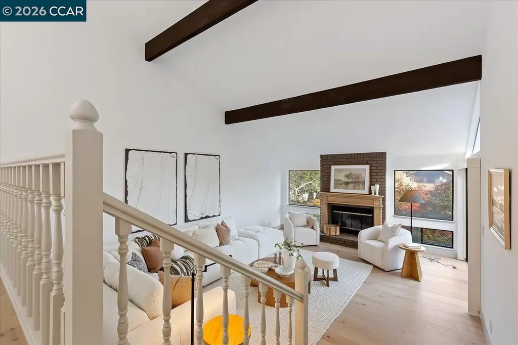 28 Tamarisk Moraga CA 94556