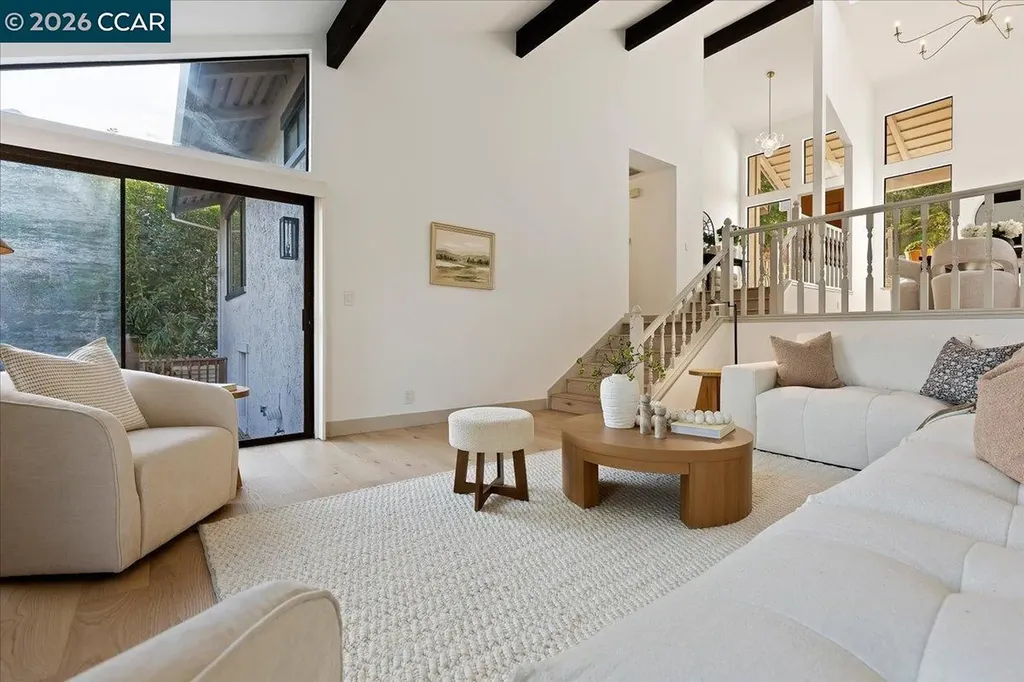 28 Tamarisk Moraga CA 94556