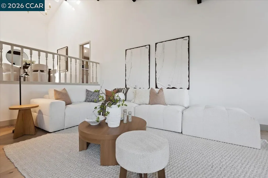 28 Tamarisk Moraga CA 94556