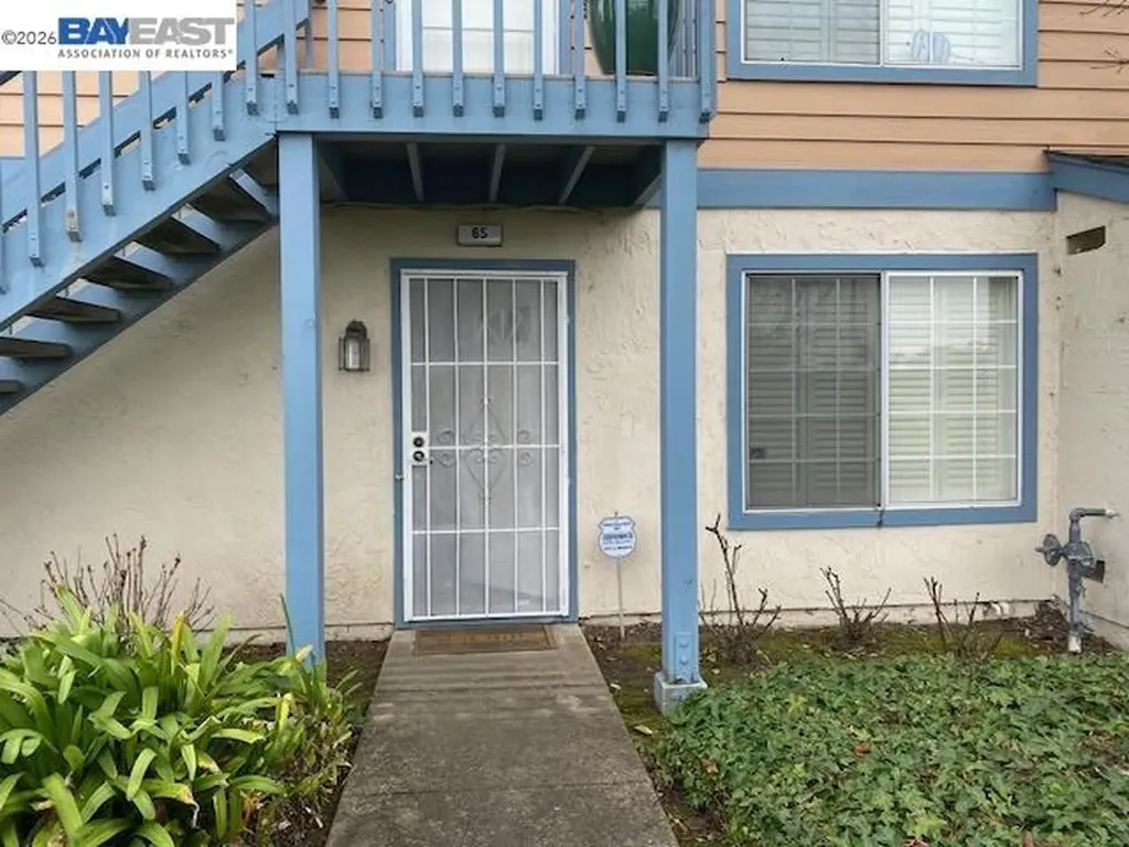 65 Glenwood Hercules CA 94547