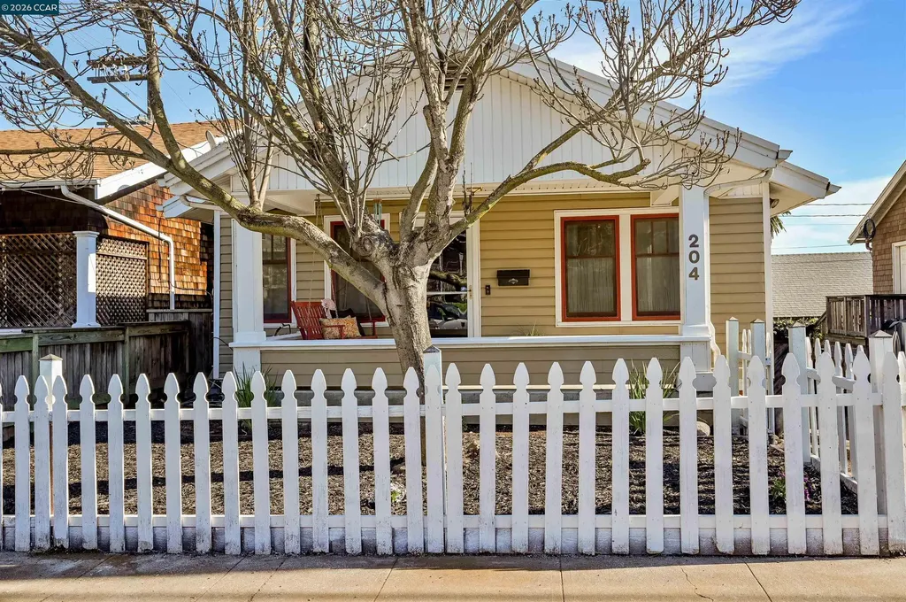 204 Alameda Street Vallejo CA 94590