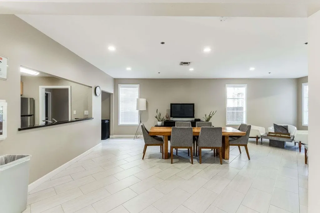 6400 Christie Avenue Emeryville CA 94608