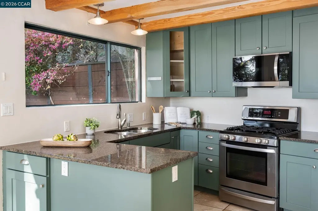 161 Panoramic Way Berkeley CA 94704