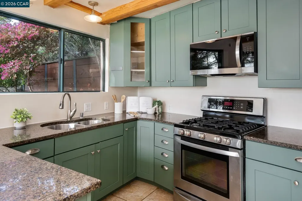 161 Panoramic Way Berkeley CA 94704