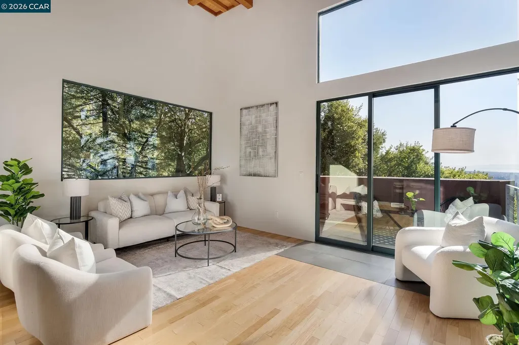 161 Panoramic Way Berkeley CA 94704