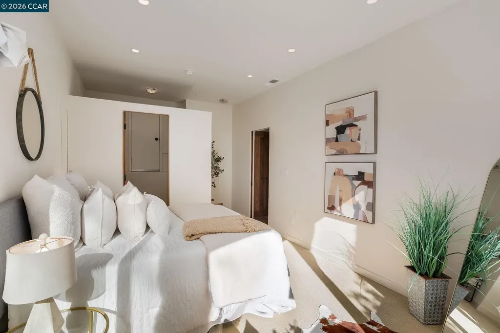 161 Panoramic Way Berkeley CA 94704