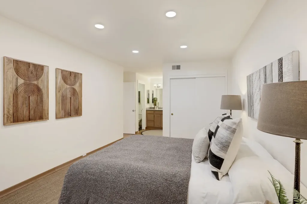 323 Monte Vista Avenue Oakland CA 94611