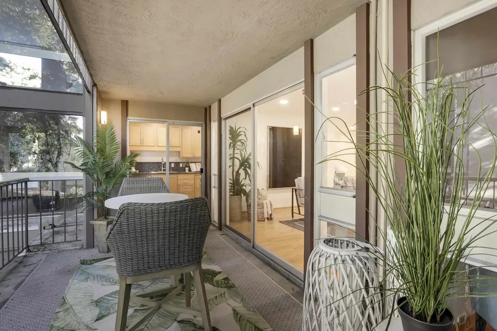 323 Monte Vista Avenue Oakland CA 94611